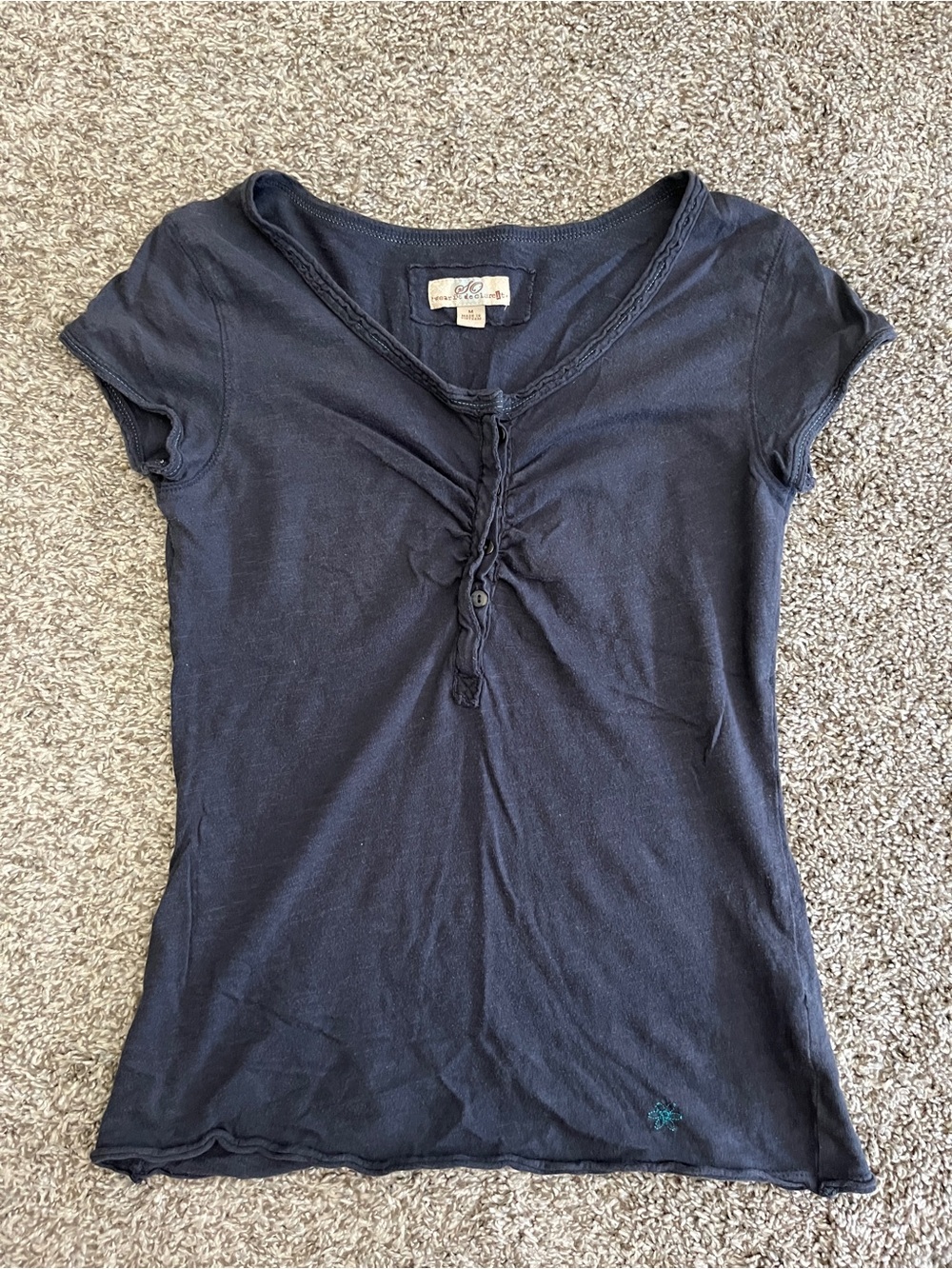 So Wear It Declare It Blue Y2K Short Sleeve Henley Top